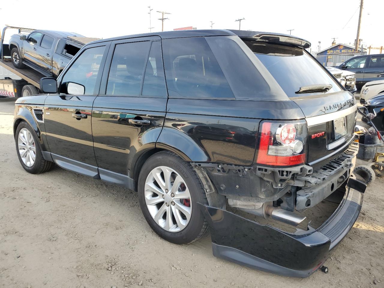 2013 Land Rover Range Rover - Image 2
