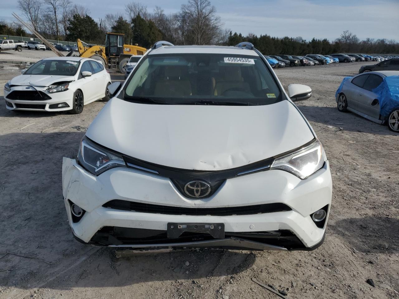2018 Toyota RAV 4 - Image 5
