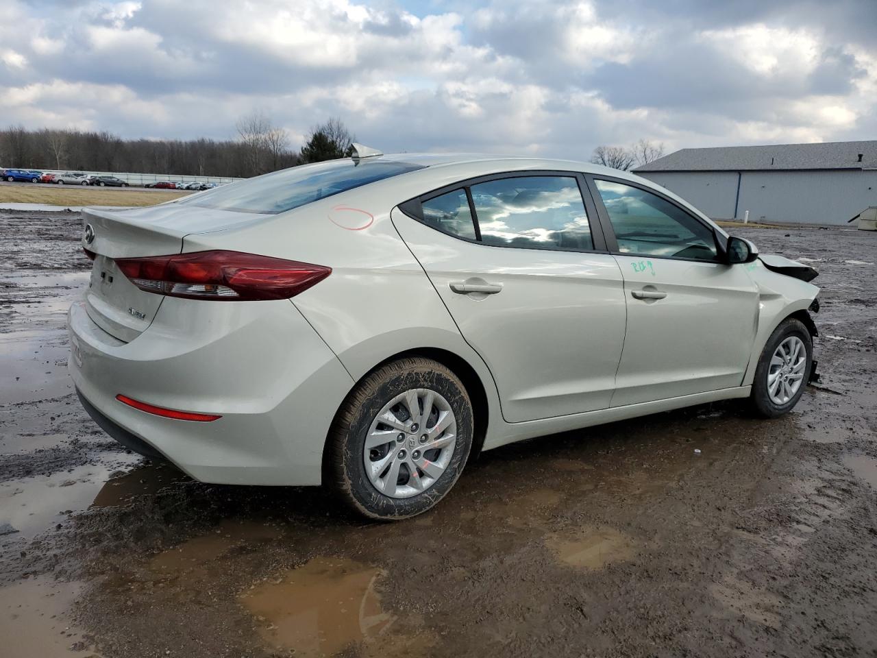 2017 Hyundai Elantra - Image 3