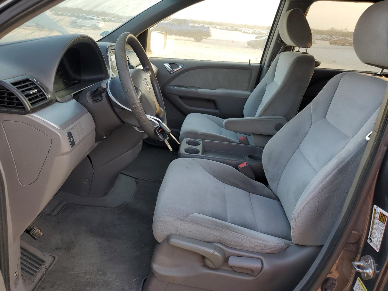 2010 Honda Odyssey - Image 7