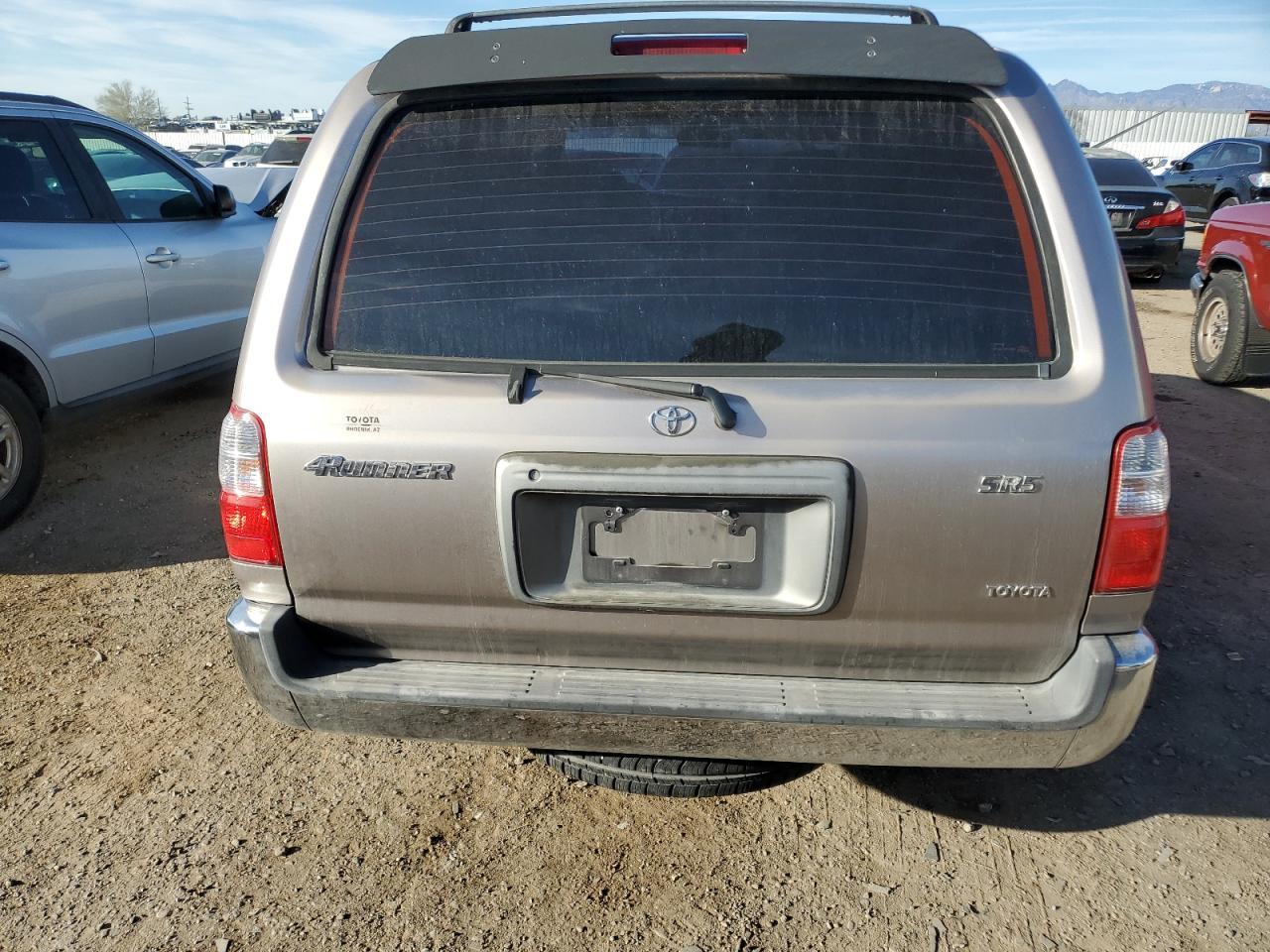 2001 Toyota 4Runner - Image 6