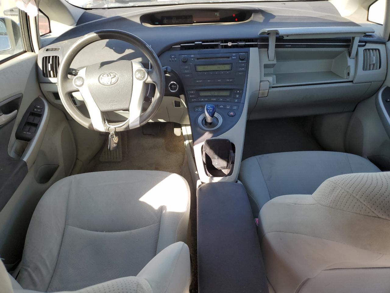 2010 Toyota Prius - Image 8
