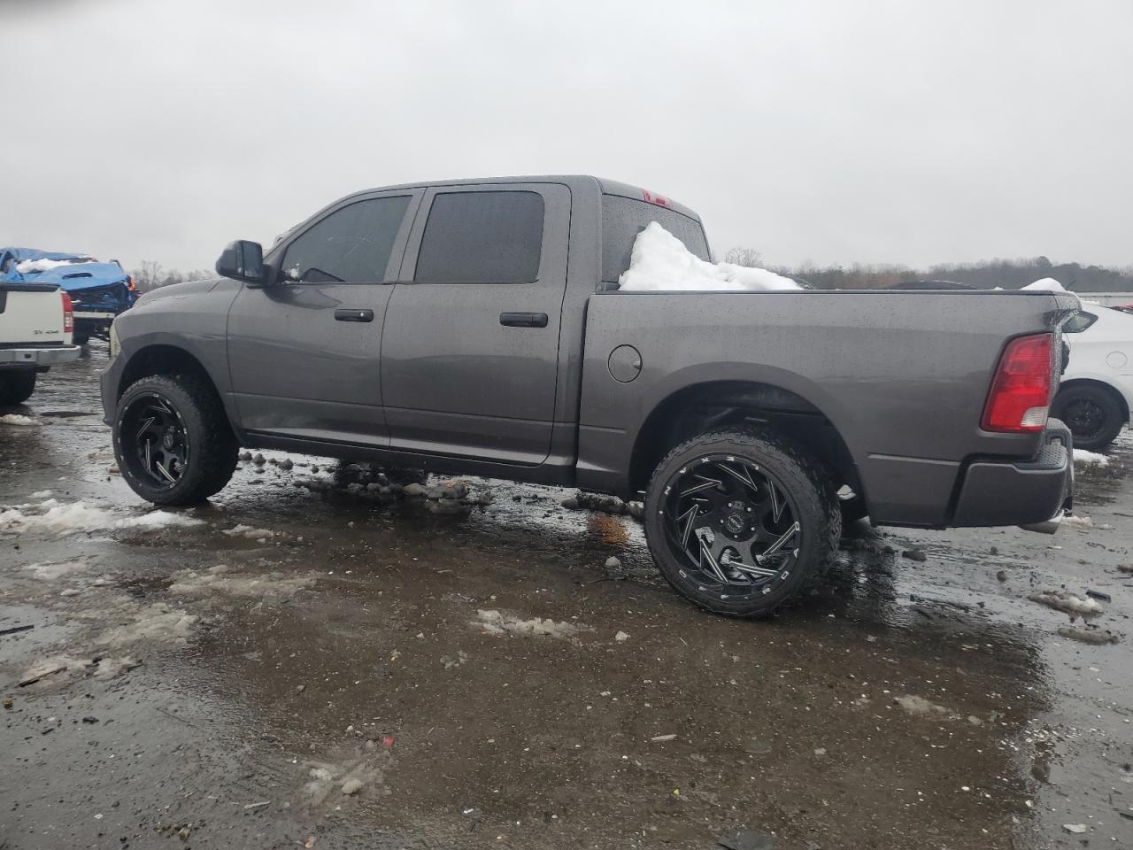 2016 RAM 1500 - Image 2