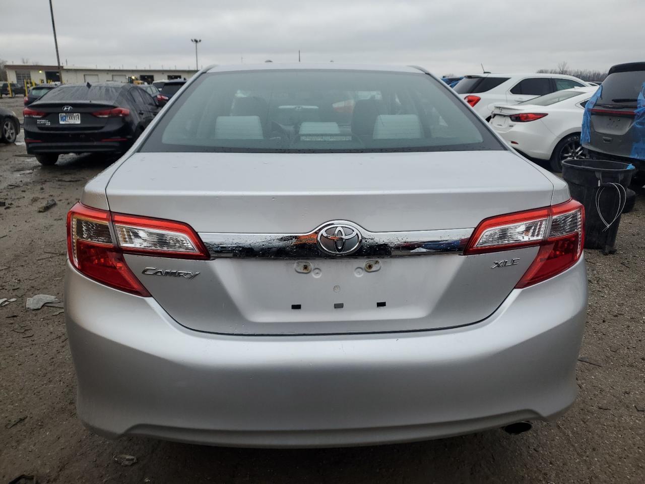 2012 Toyota Camry - Image 6