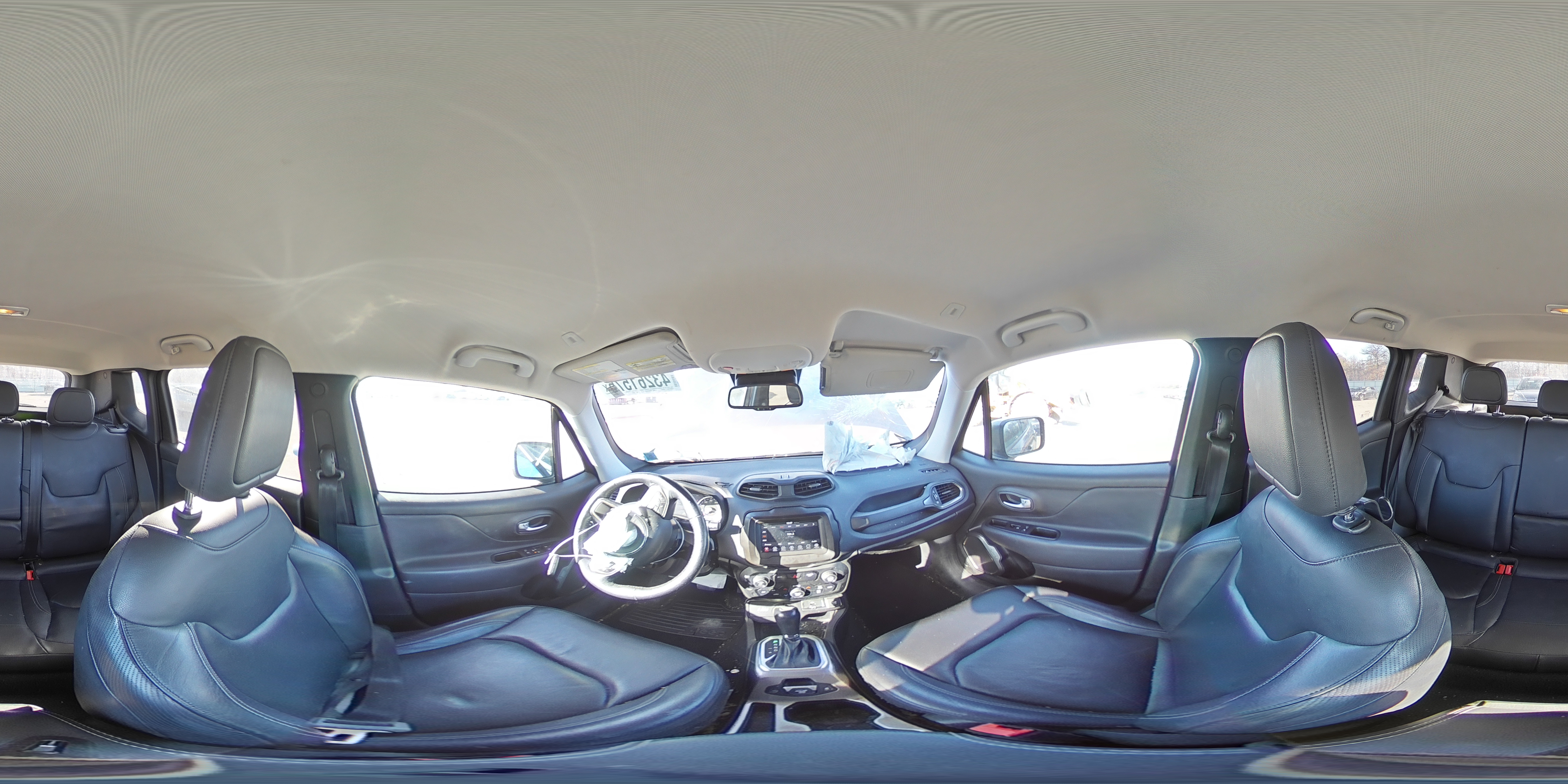 2020 Jeep Renegade - Image 14