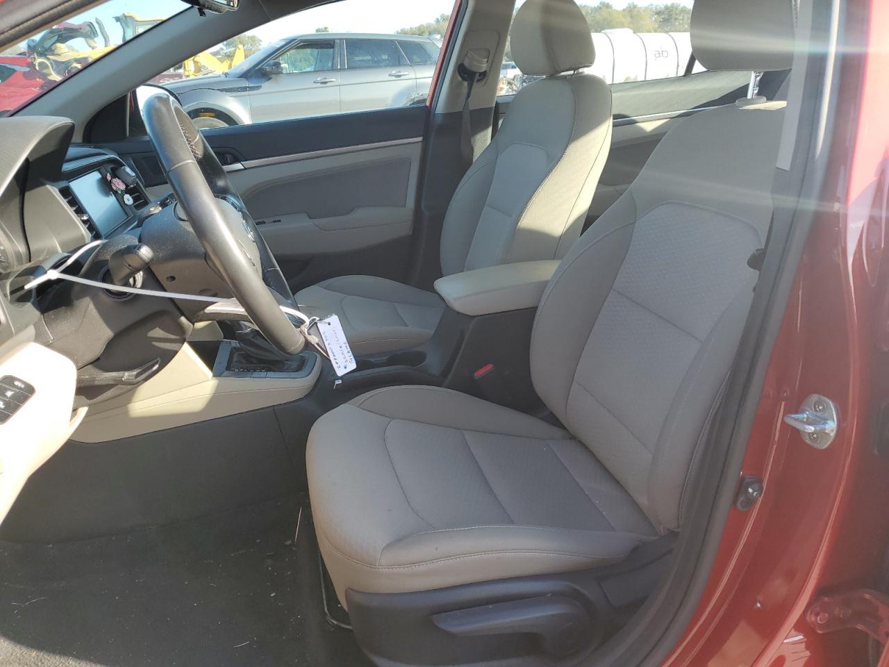 2020 Hyundai Elantra - Image 7