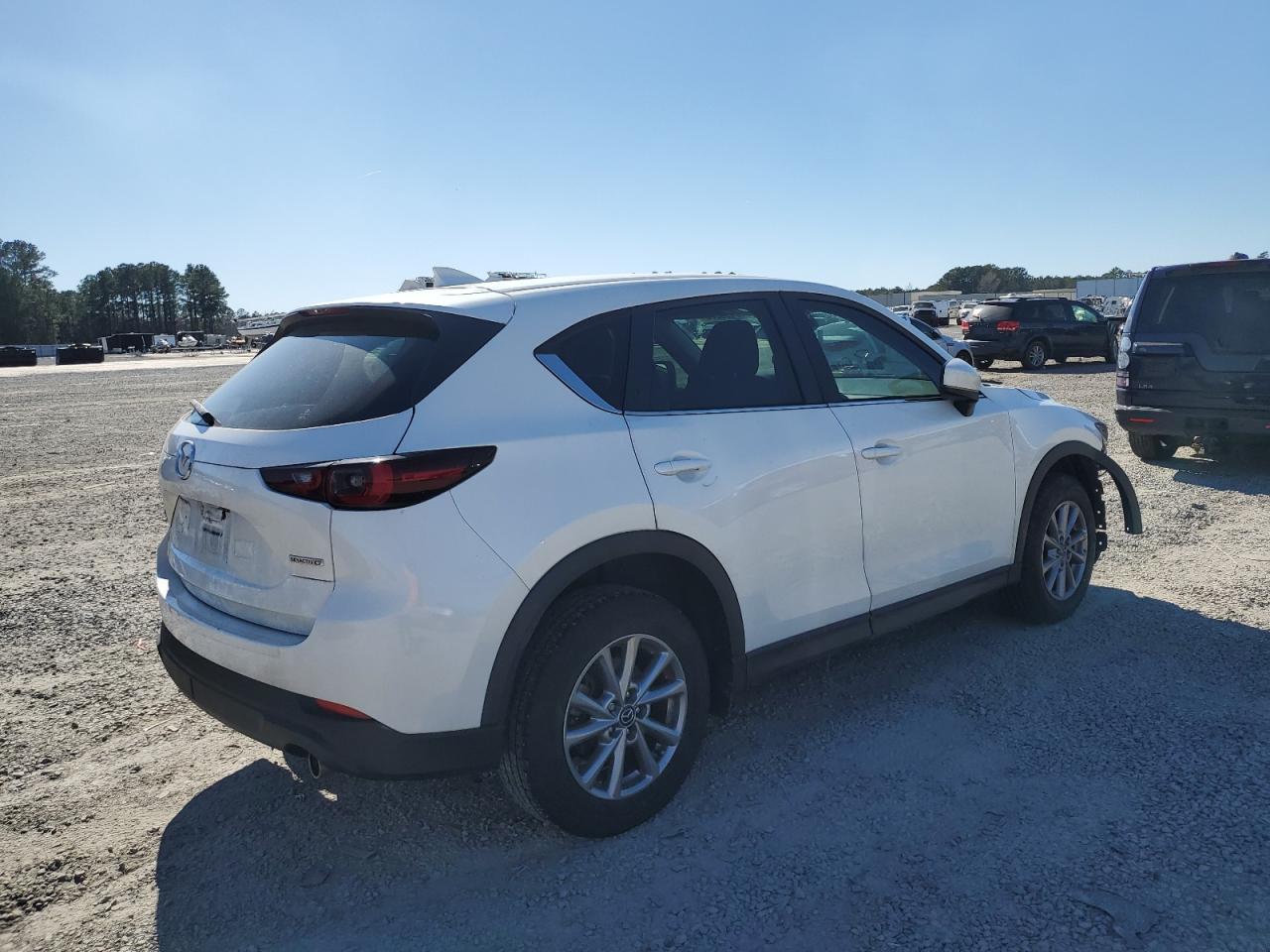 2022 Mazda CX-5 - Image 3