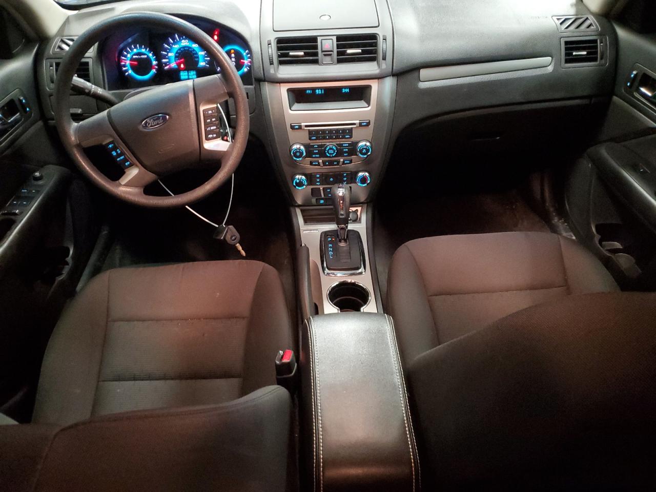 2011 Ford Fusion - Image 8