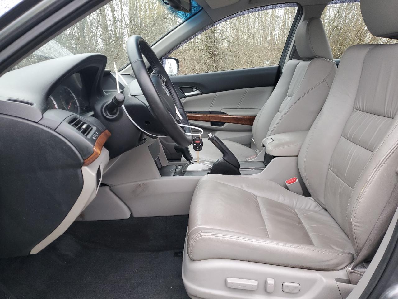 2011 Honda Accord - Image 7