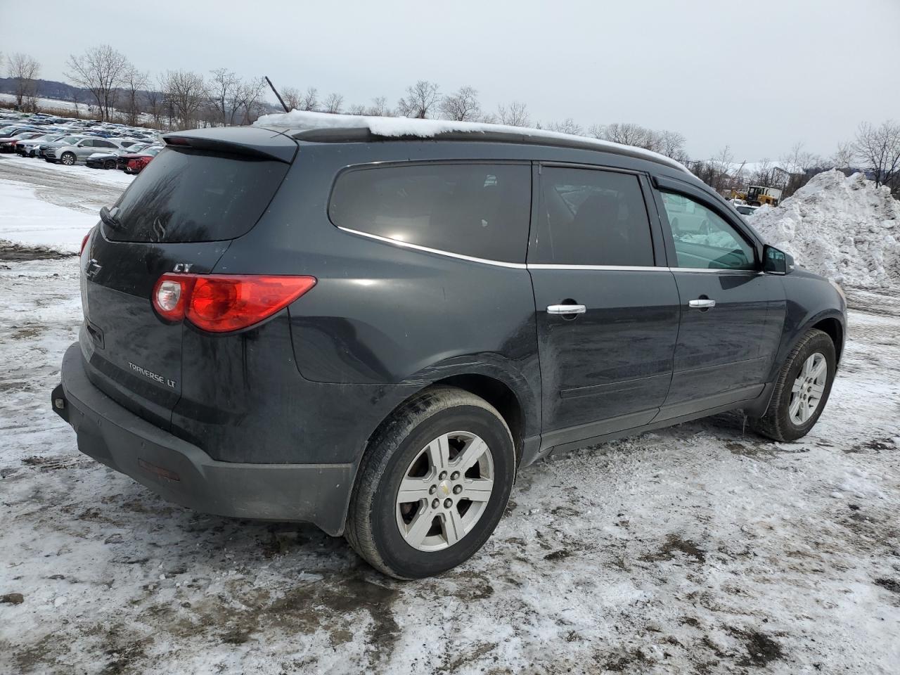 2012 Chevrolet Traverse - Image 3