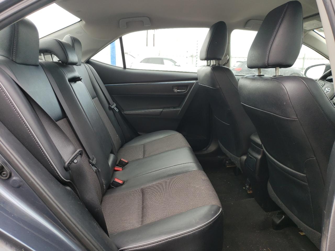 2015 Toyota Corolla - Image 10