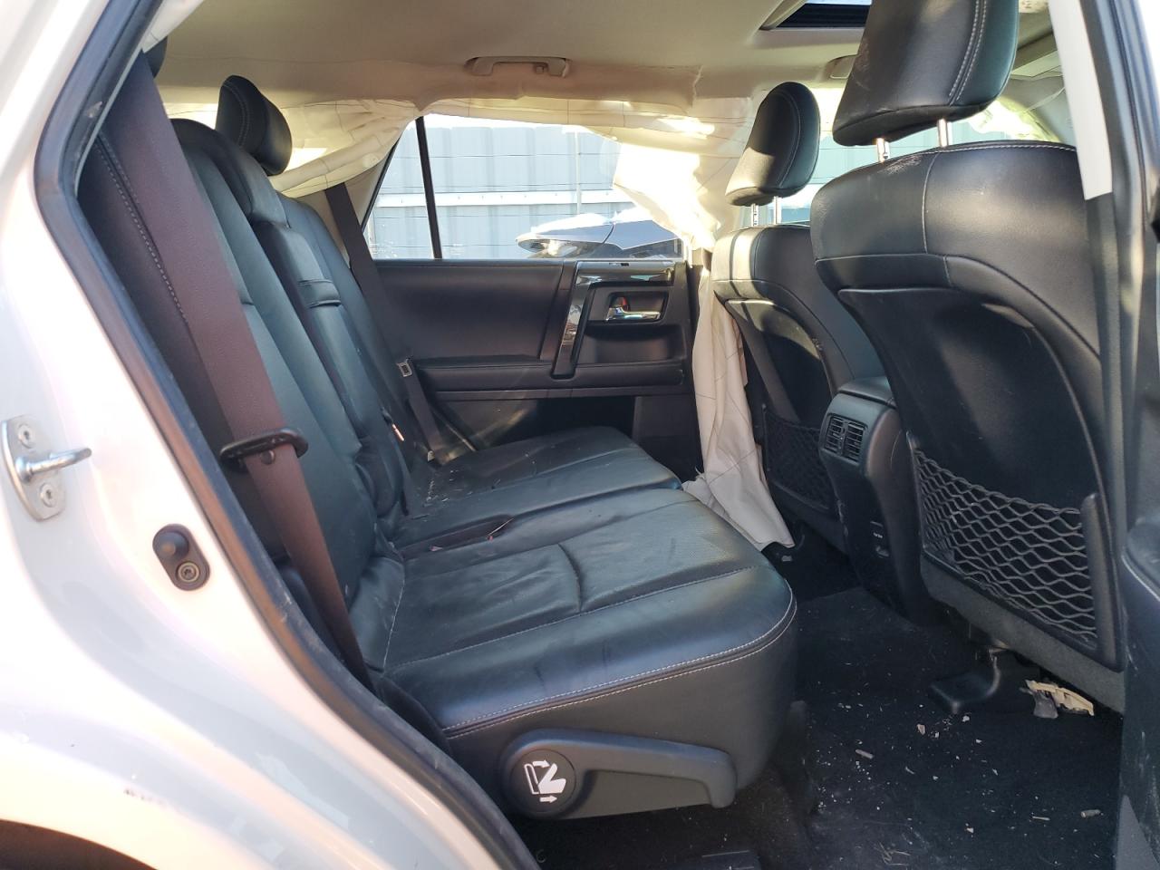 2019 Toyota 4Runner - Image 11