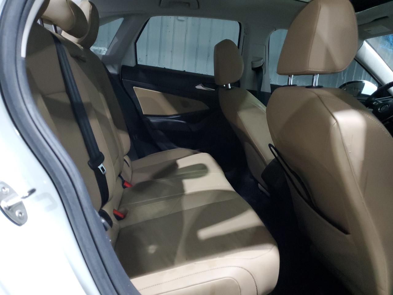 2019 Volkswagen Jetta - Image 10