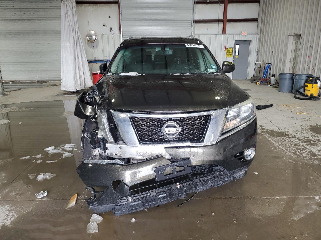 2015 Nissan Pathfinder - Image 5
