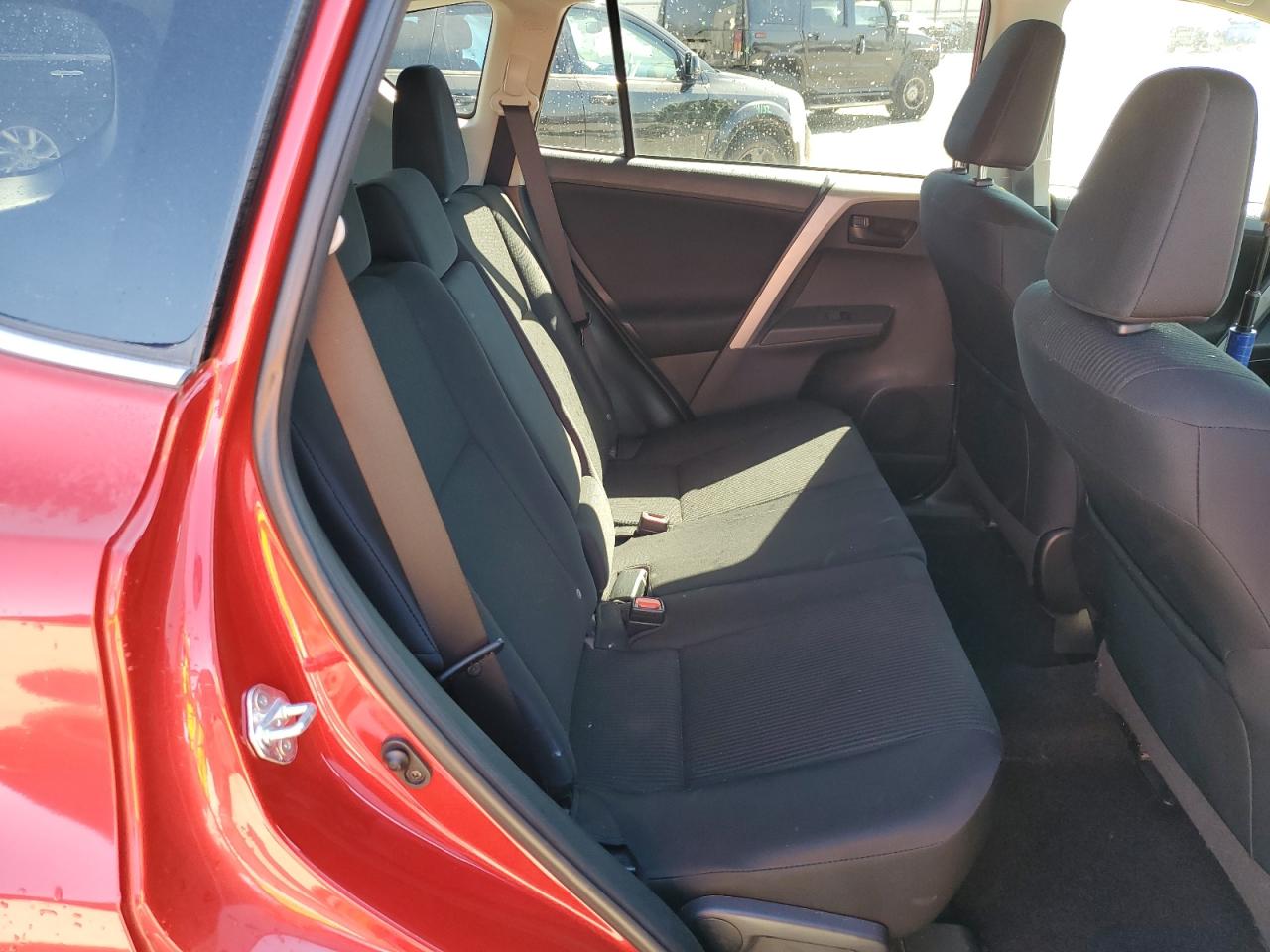 2016 Toyota RAV 4 - Image 11