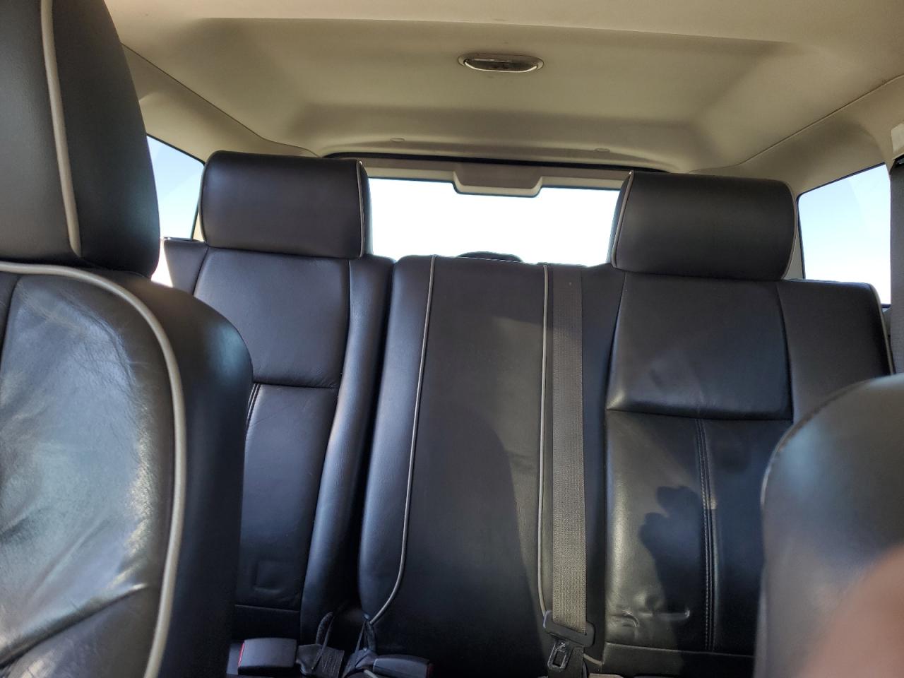 2008 Hummer H3 - Image 10