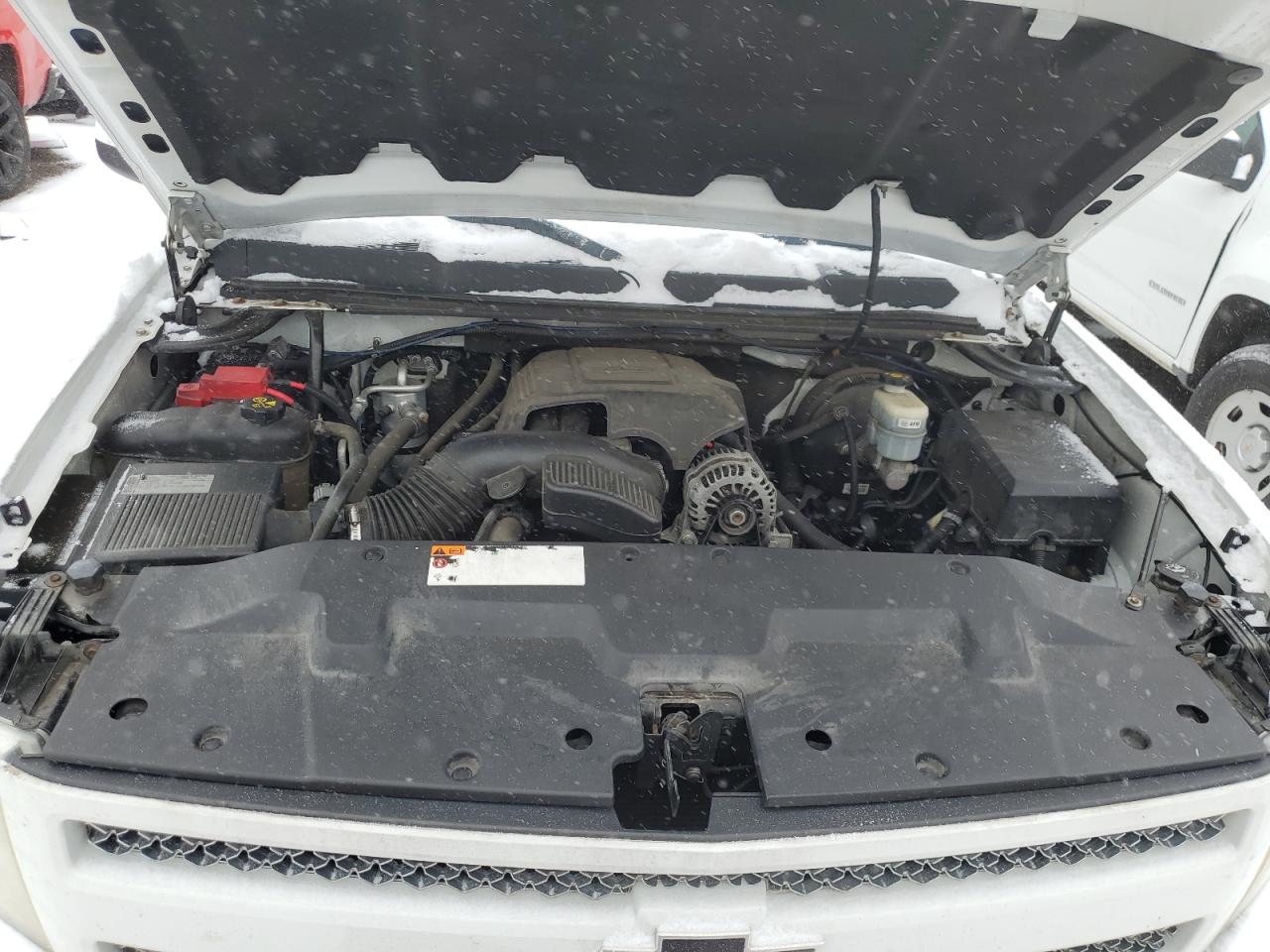 2011 Chevrolet Silverado - Image 11