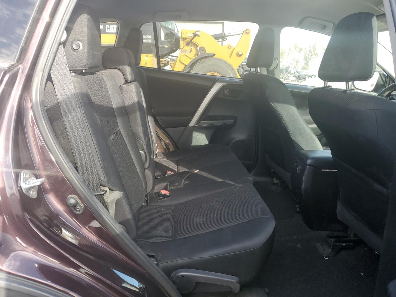 2017 Toyota RAV 4 - Image 11