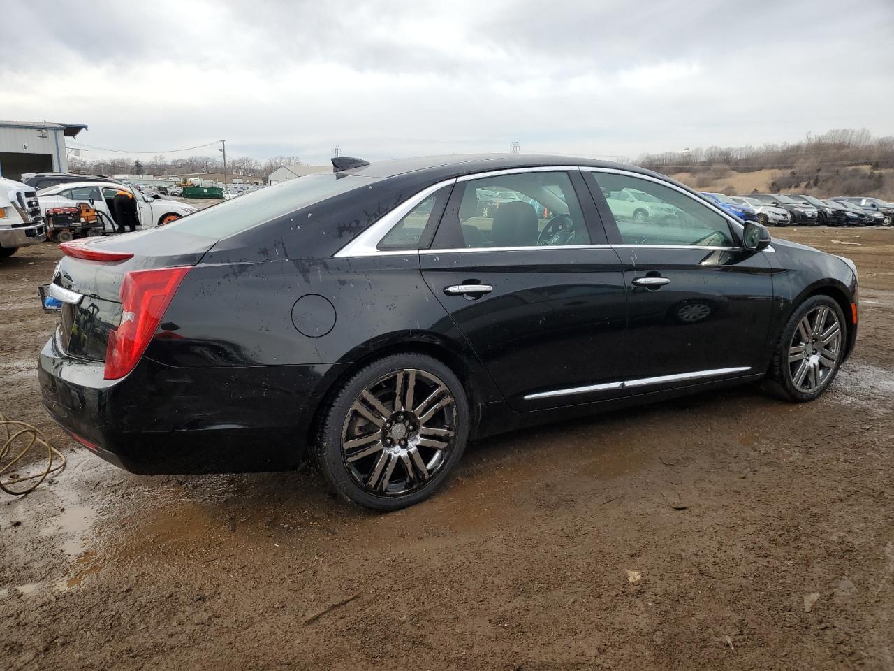 2015 Cadillac XTS - Image 3