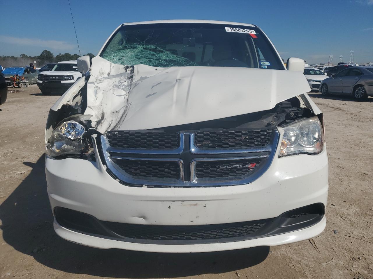 2012 Dodge Caravan - Image 5