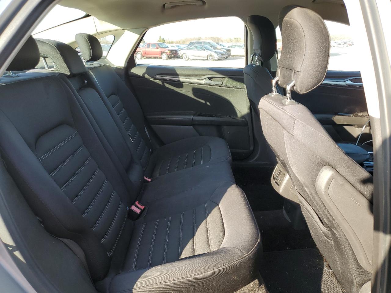2014 Ford Fusion - Image 10
