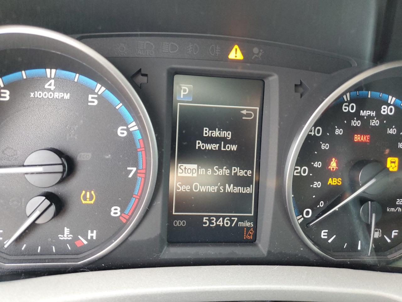2018 Toyota RAV 4 - Image 9