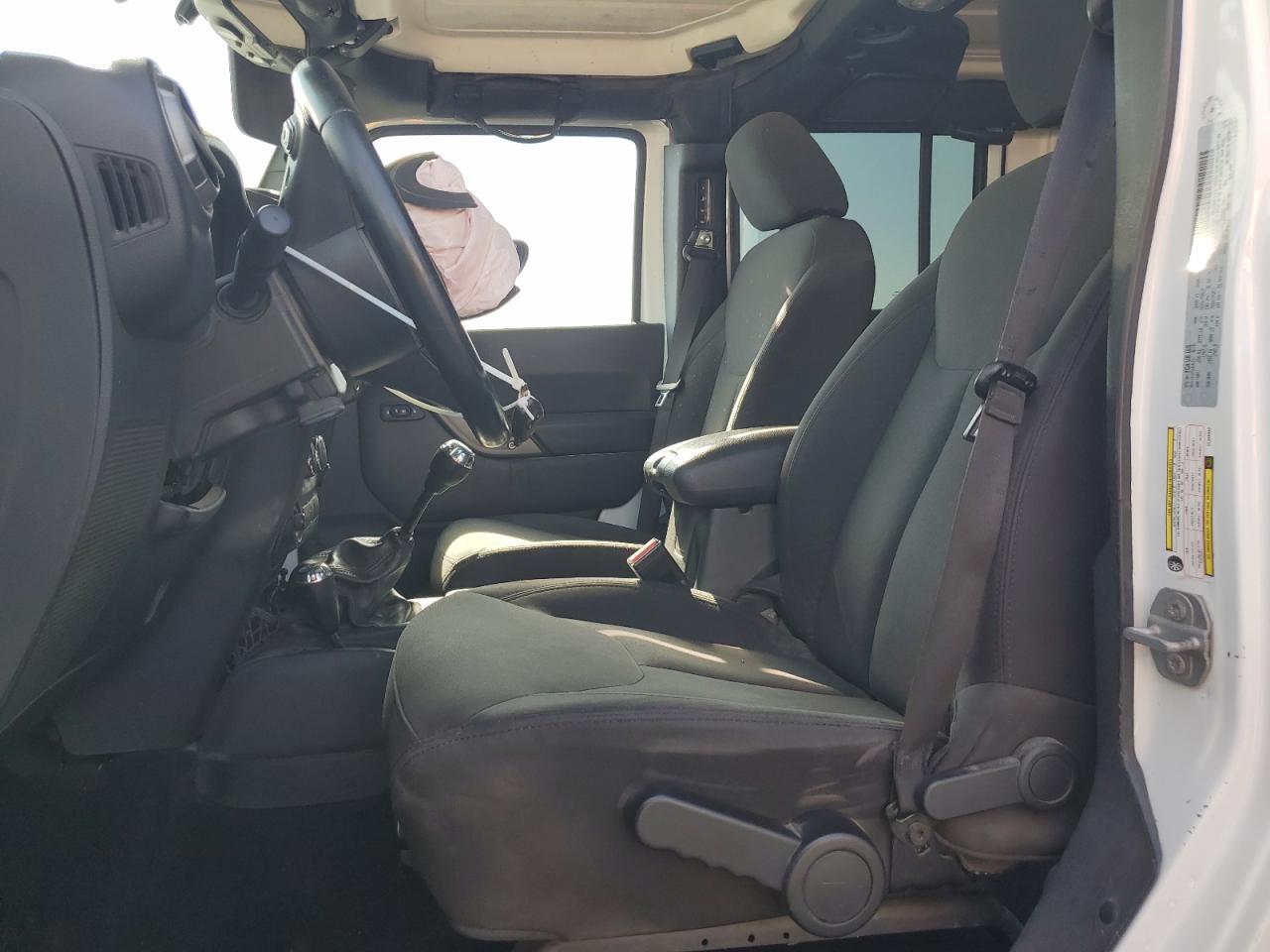 2016 Jeep Wrangler - Image 7