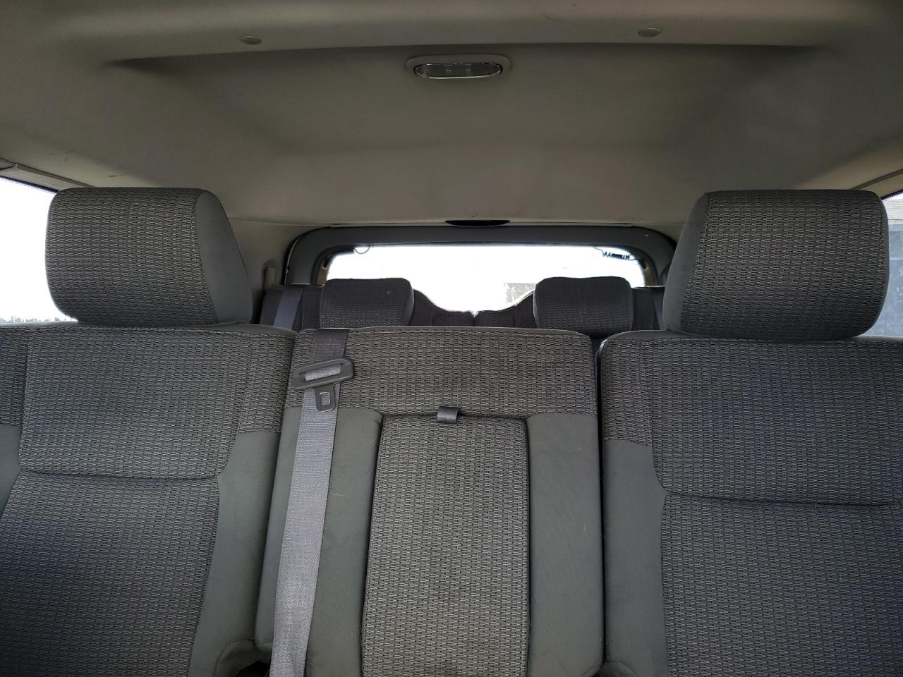 2007 Jeep Commander - Image 10