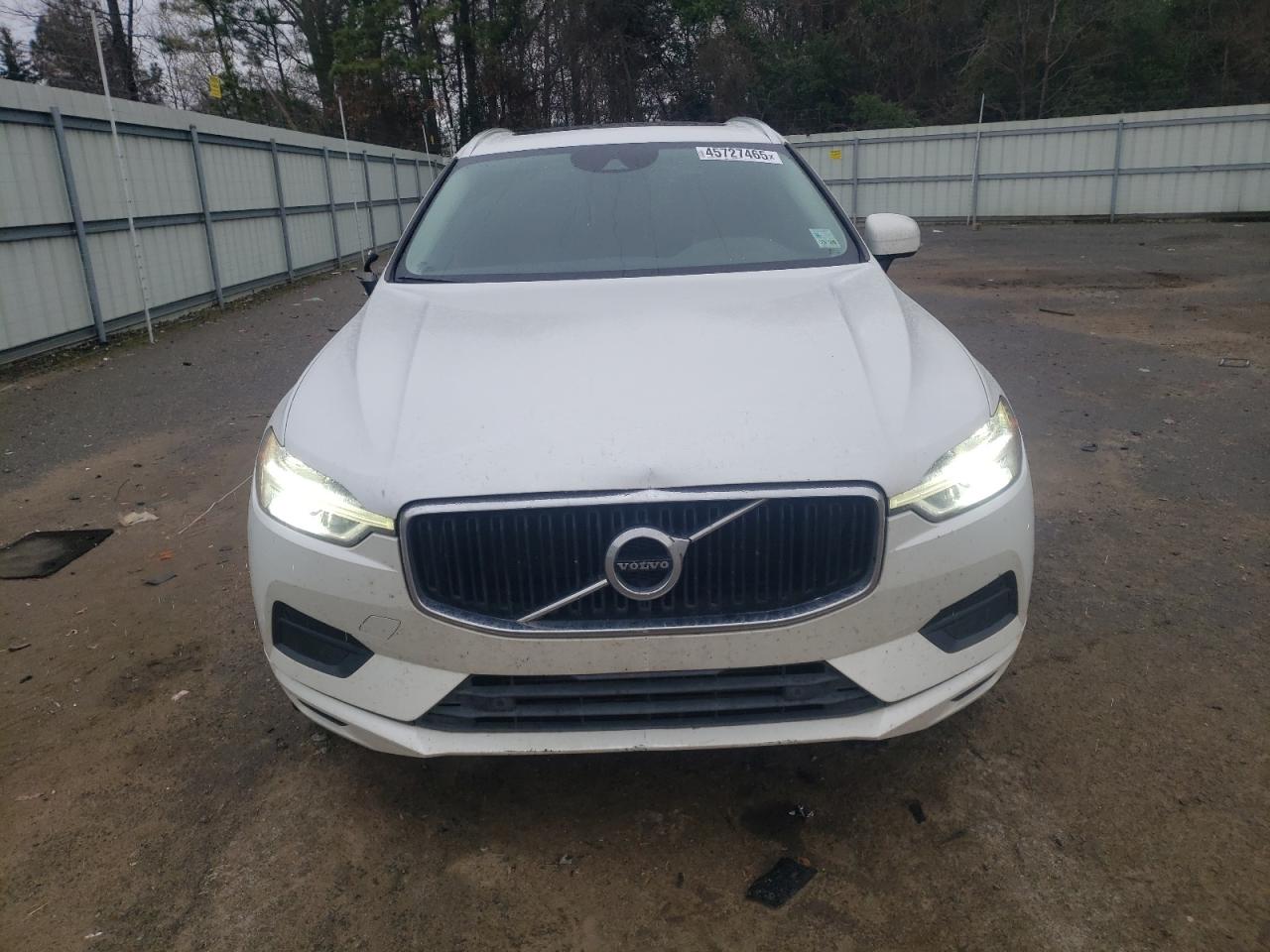 2019 Volvo XC60 - Image 5