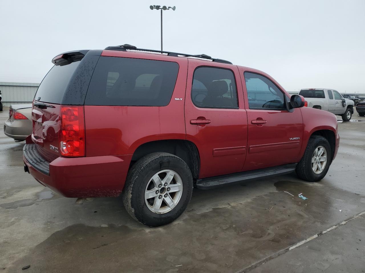 2014 GMC Yukon - Image 3