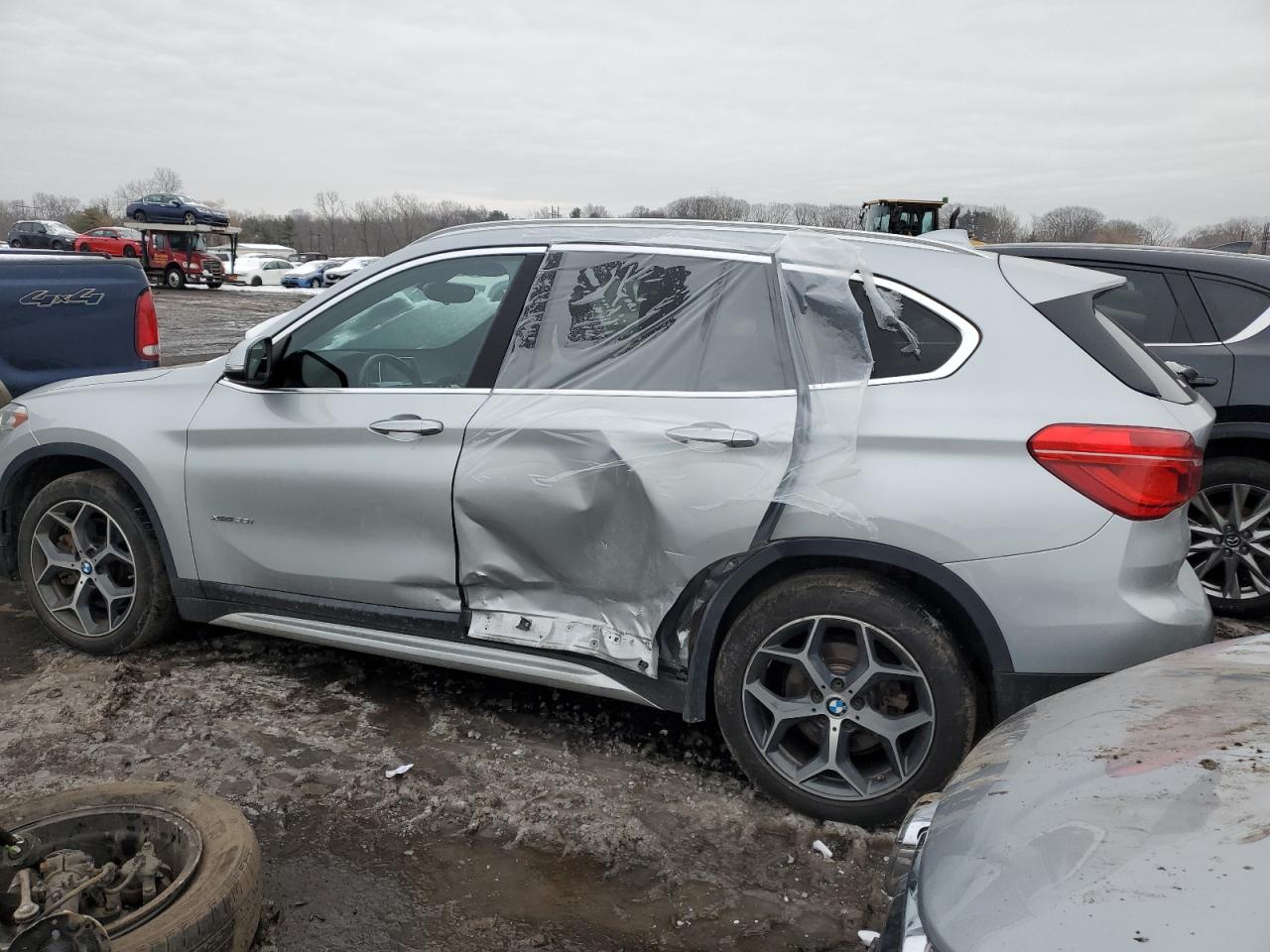 2017 BMW X1 - Image 2