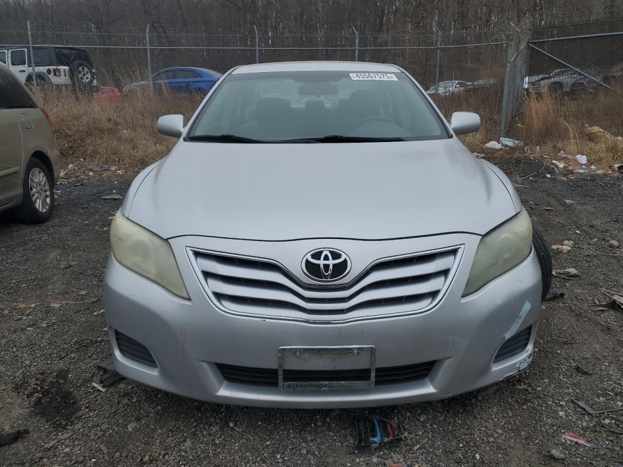 2010 Toyota Camry - Image 5