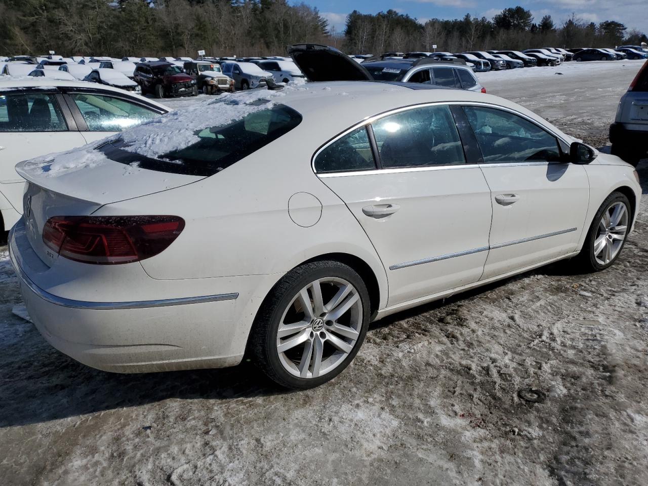 2013 Volkswagen Passat CC - Image 3