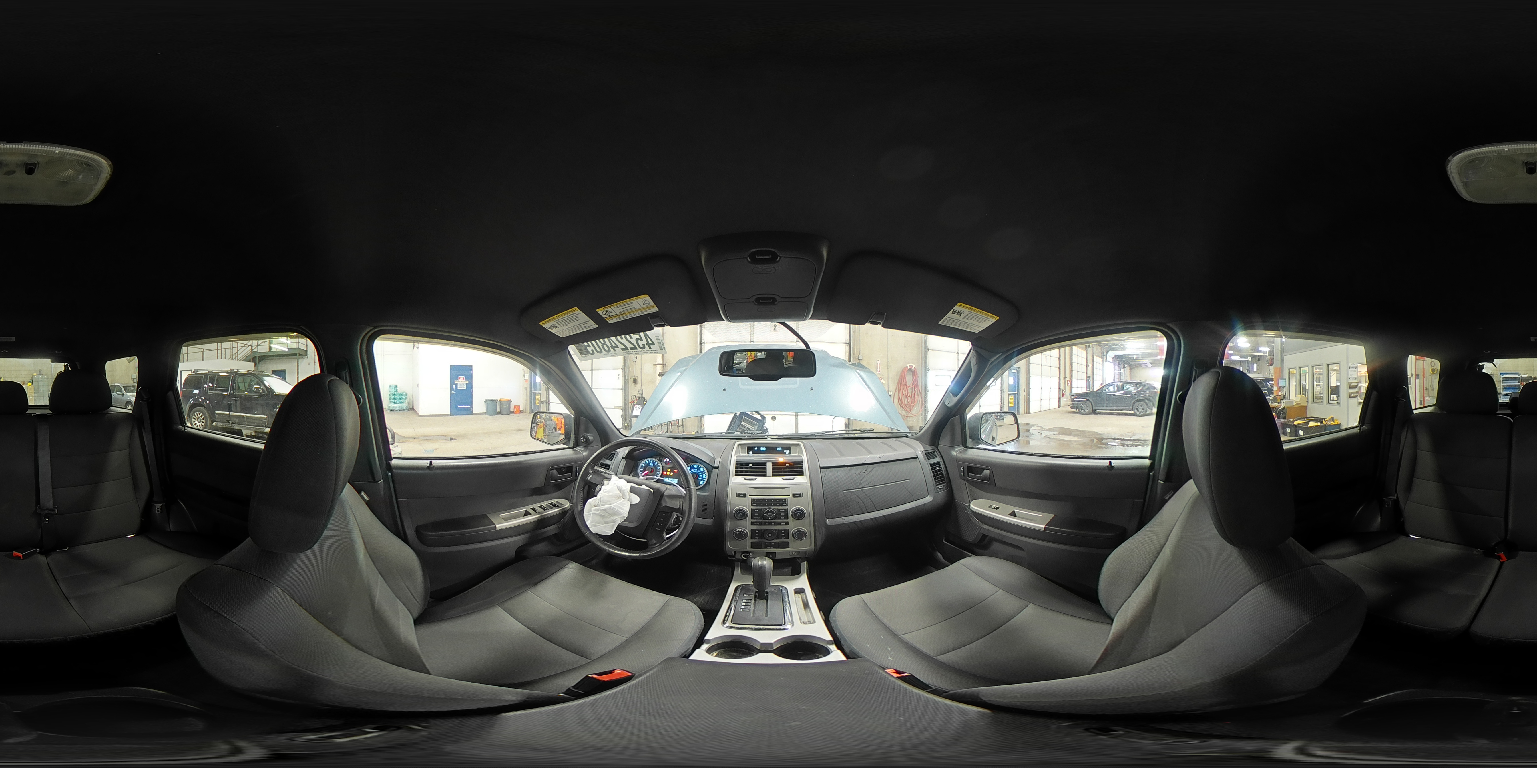 2010 Ford Escape - Image 14