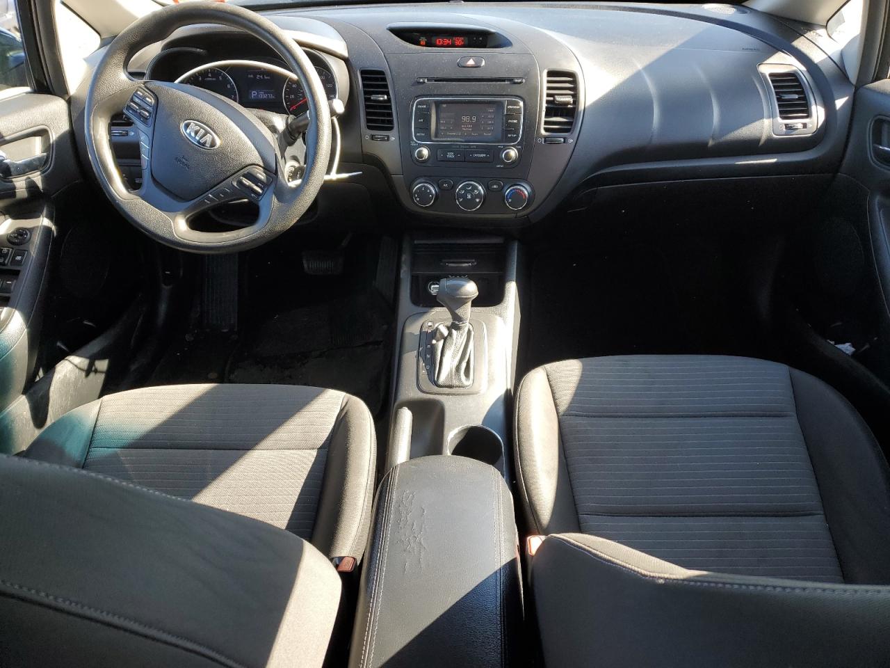 2015 Kia Forte - Image 8