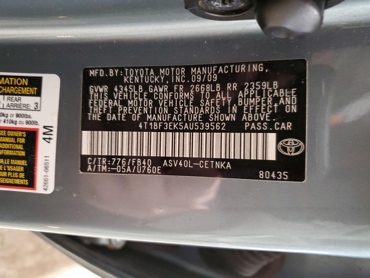 2010 Toyota Camry - Image 12