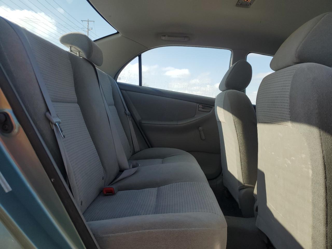 2005 Toyota Corolla - Image 10