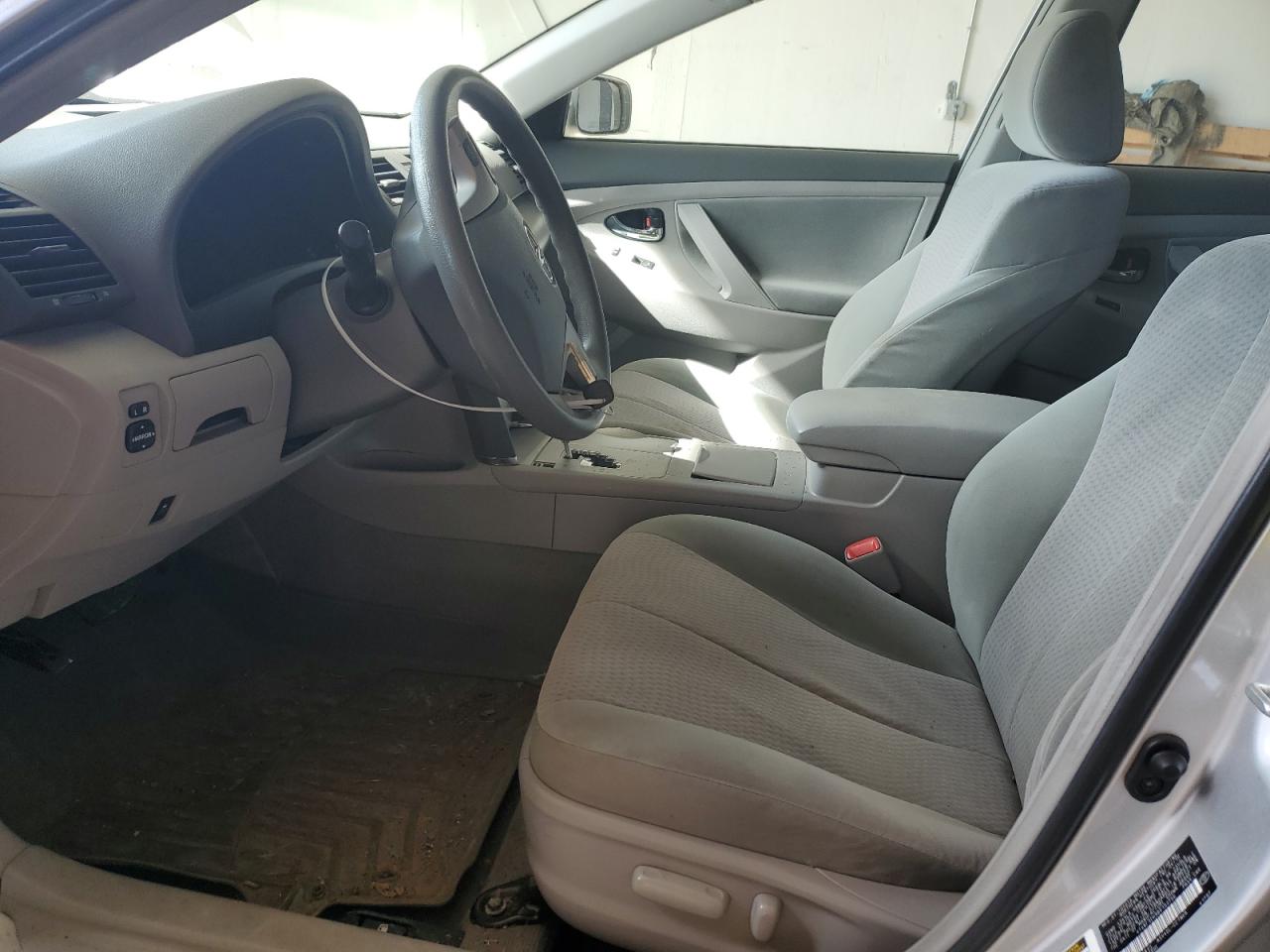 2011 Toyota Camry - Image 7