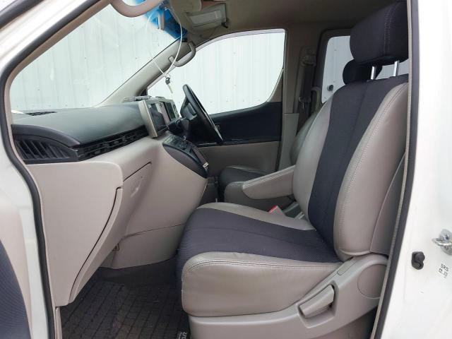 2004 NISSAN ELGRAND