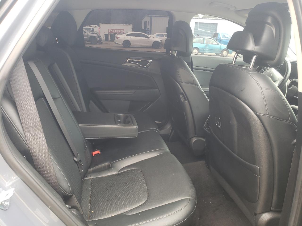 2023 Kia Sportage - Image 11
