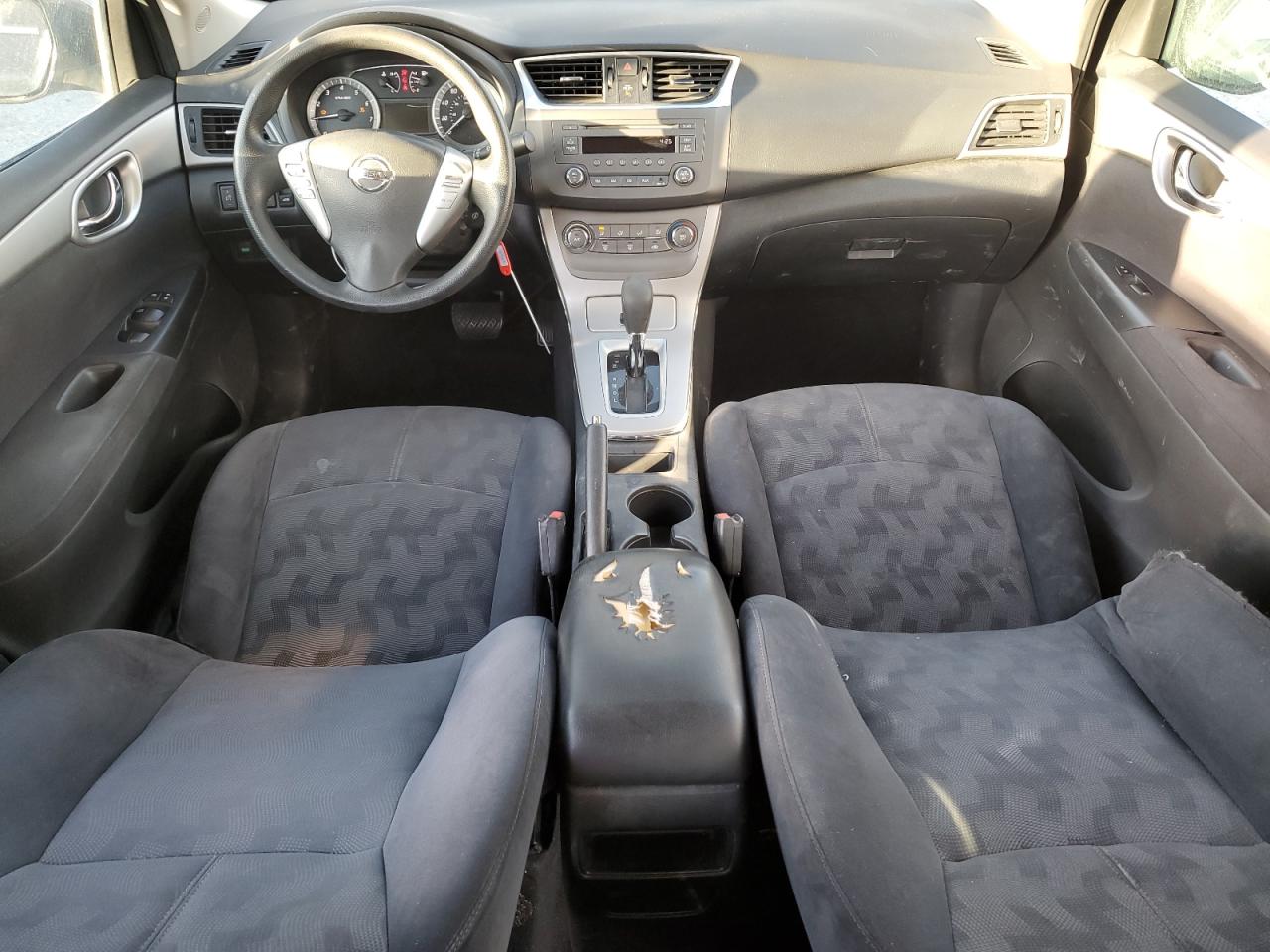 2013 Nissan Sentra - Image 8