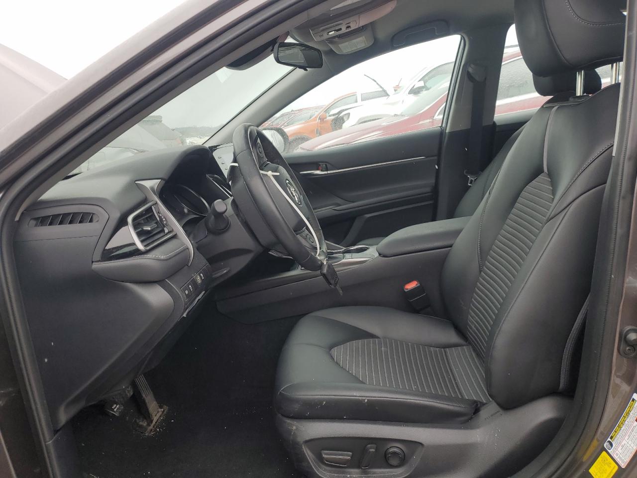 2022 Toyota Camry - Image 7