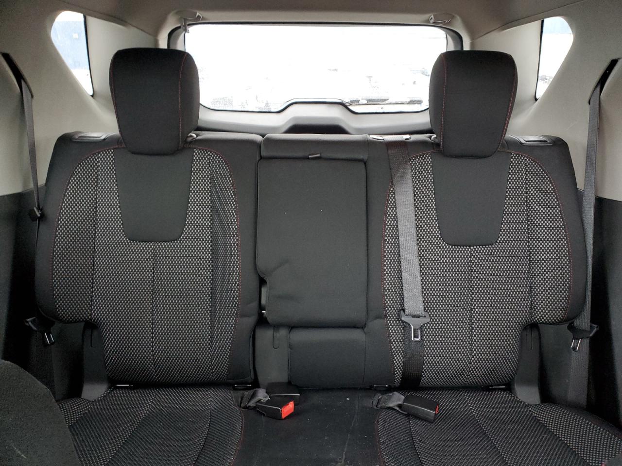 2016 Chevrolet Equinox - Image 10