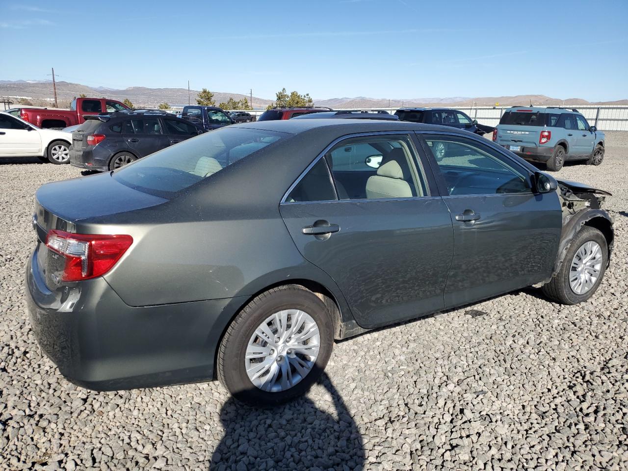 2013 Toyota Camry - Image 3