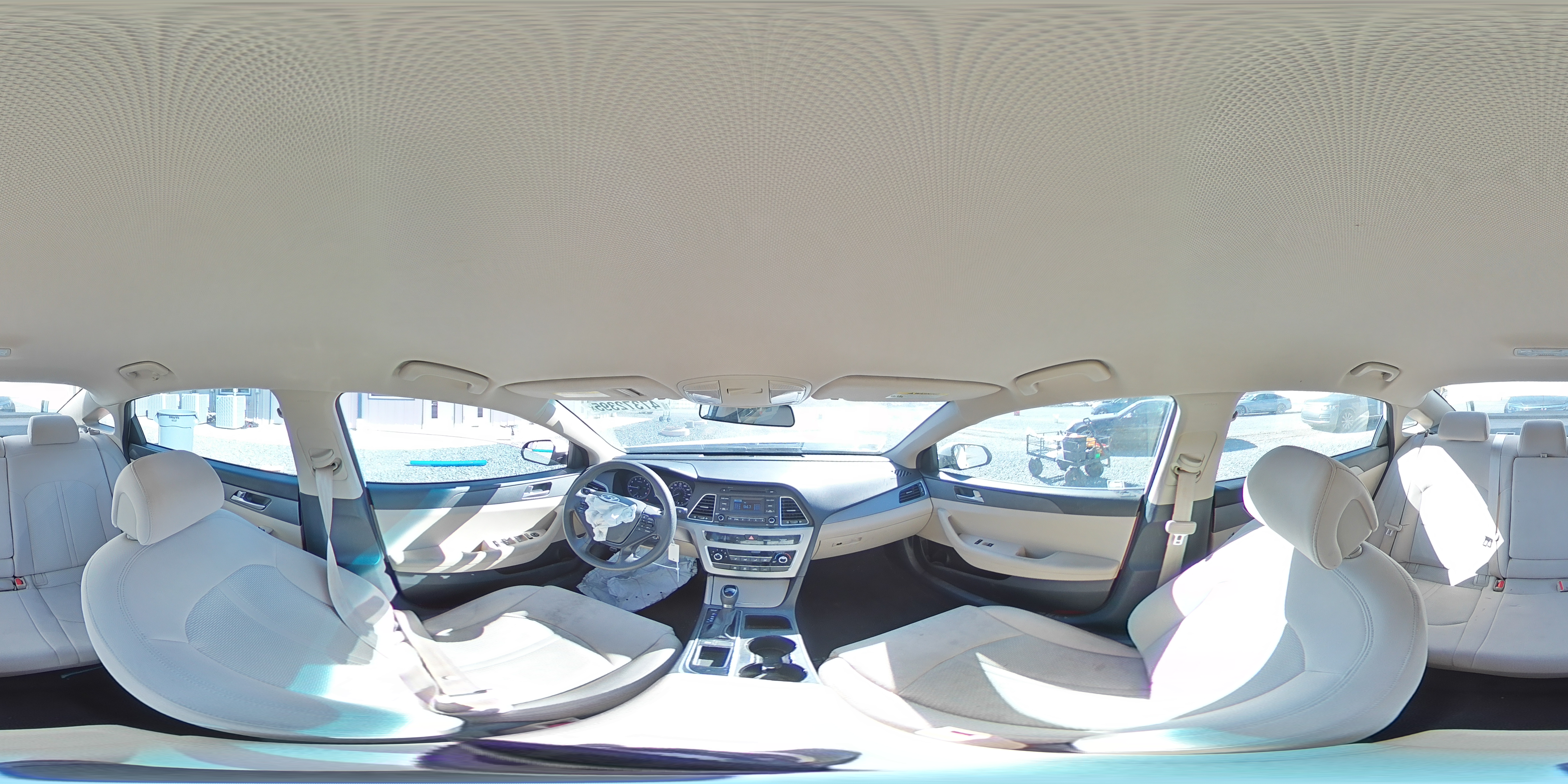 2015 Hyundai Sonata - Image 12