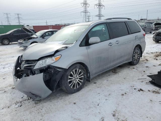 2018 Toyota Sienna Xle