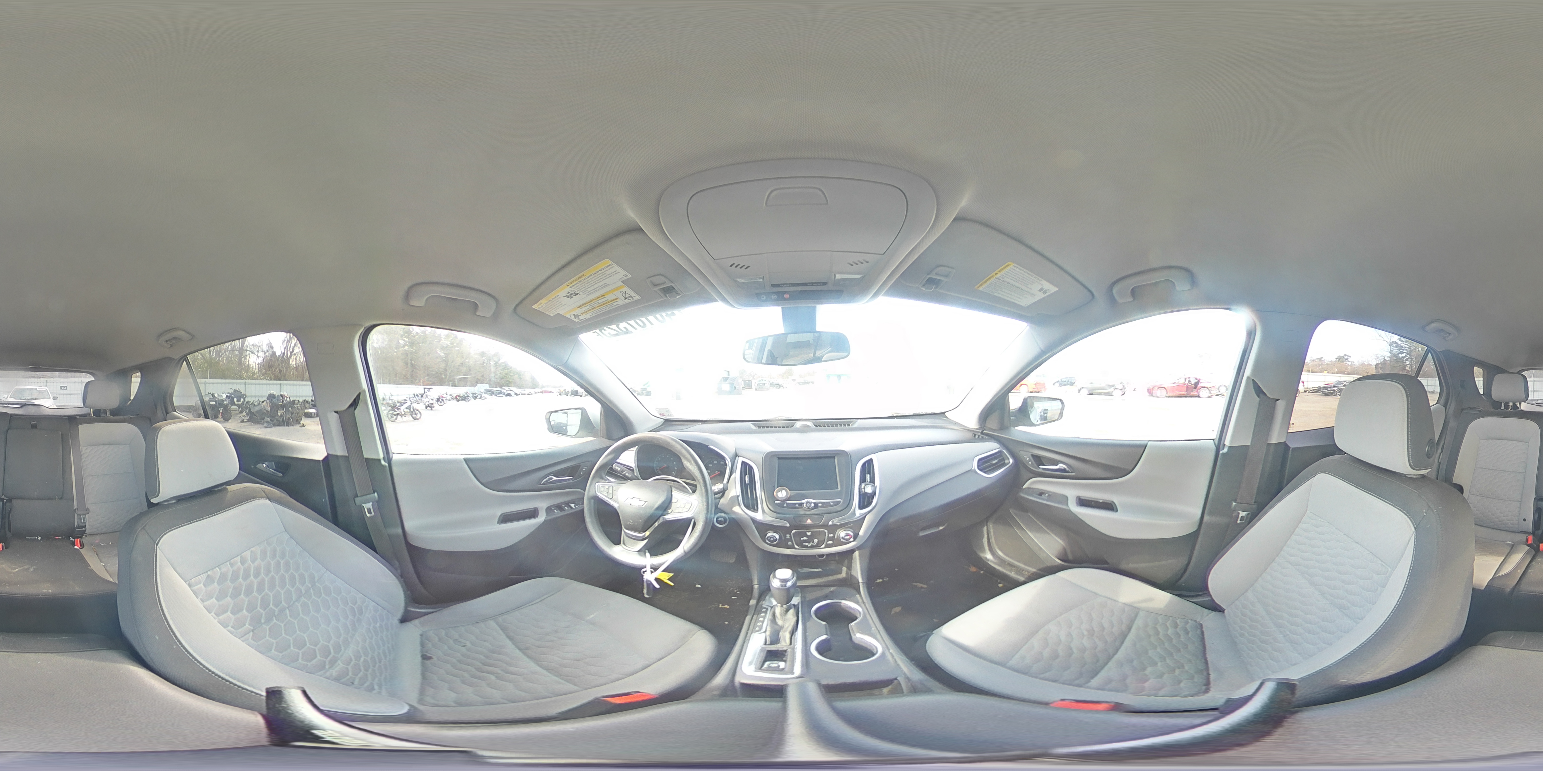 2018 Chevrolet Equinox - Image 14