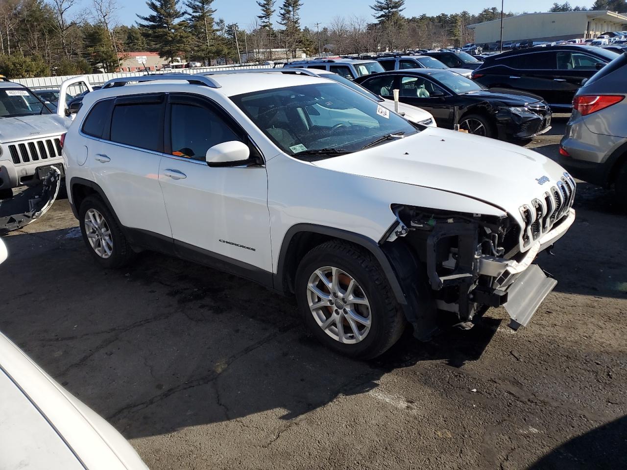 2015 Jeep Grand Cherokee - Image 4