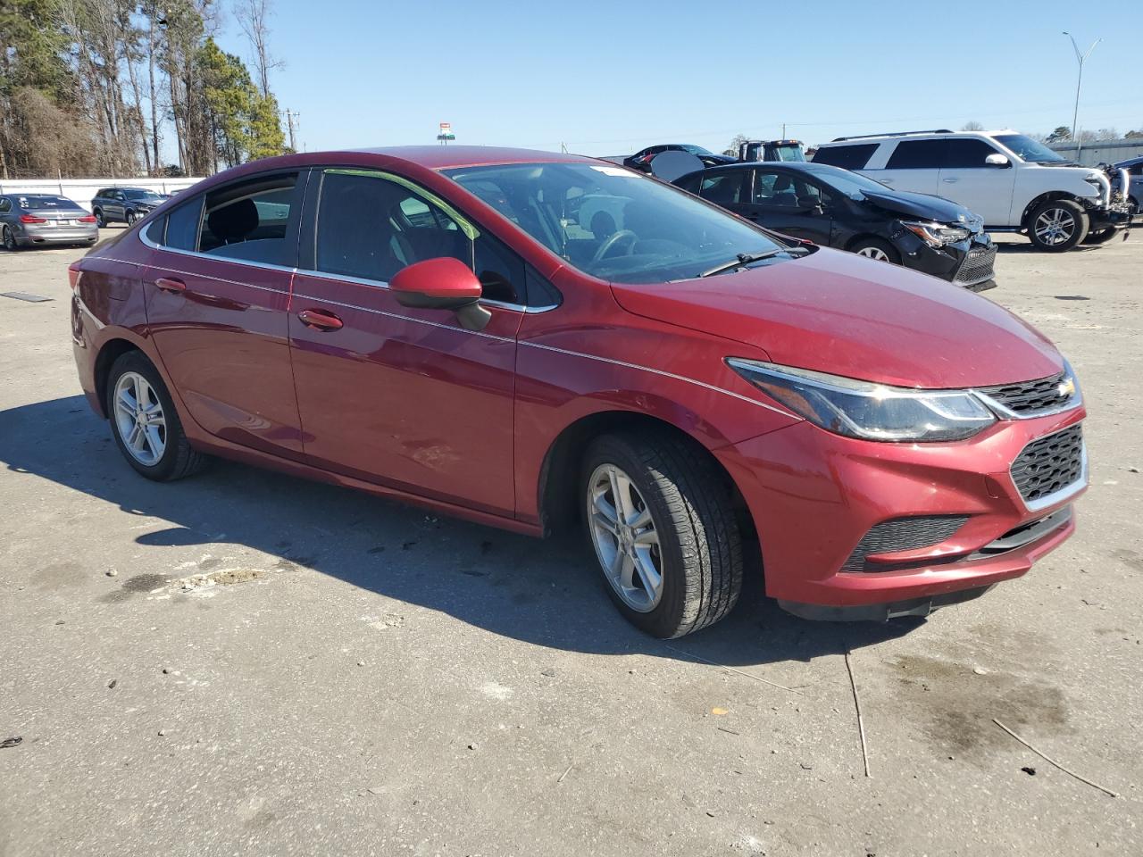 2018 Chevrolet Cruze - Image 4