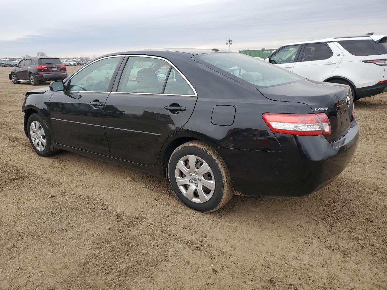2011 Toyota Camry - Image 2